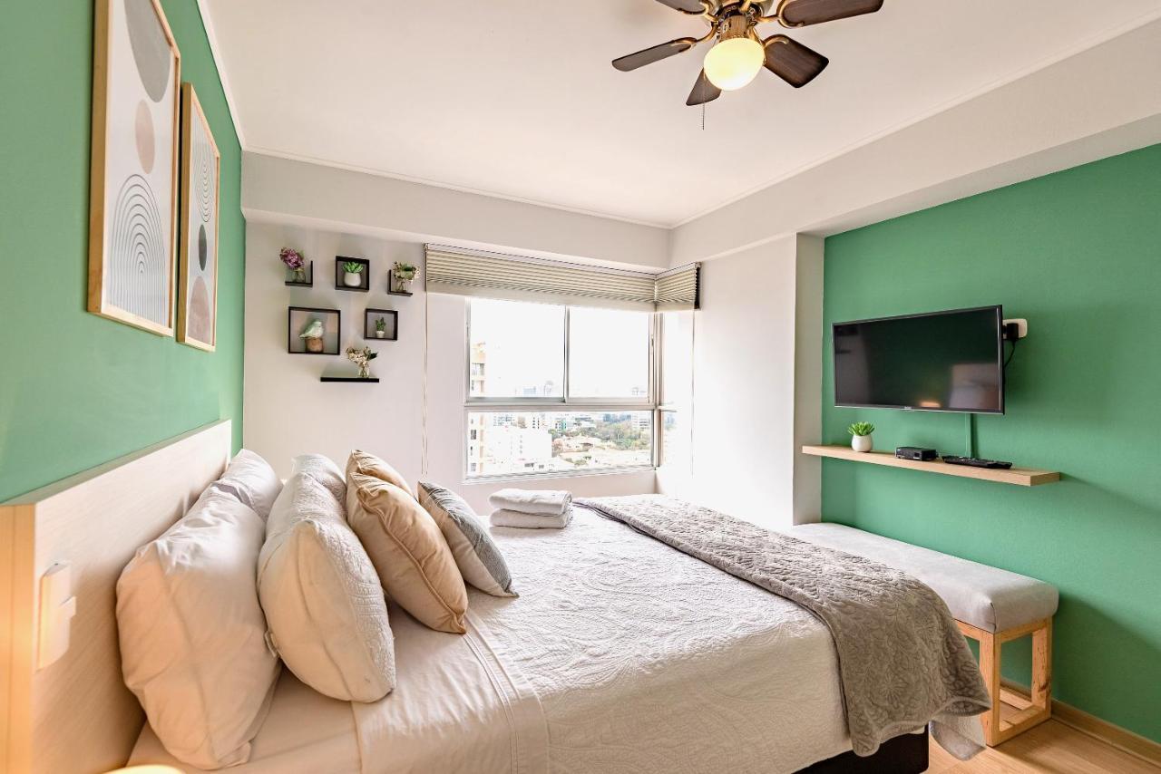 Alu - Limit With Miraflores Panoramic View