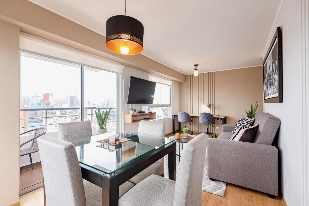 Alu - Limit With Miraflores Panoramic View * Lima